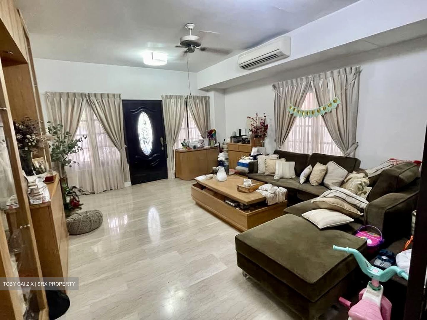 Parry Road (D19), Terrace #561139171